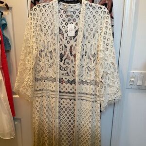 CATO cream / taupe lace cover